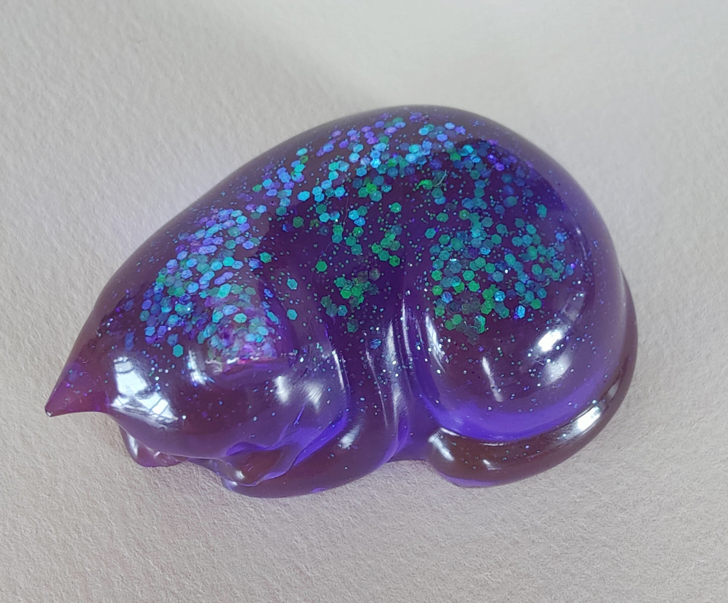 Ikiunta Uinuva, Sinivioletti