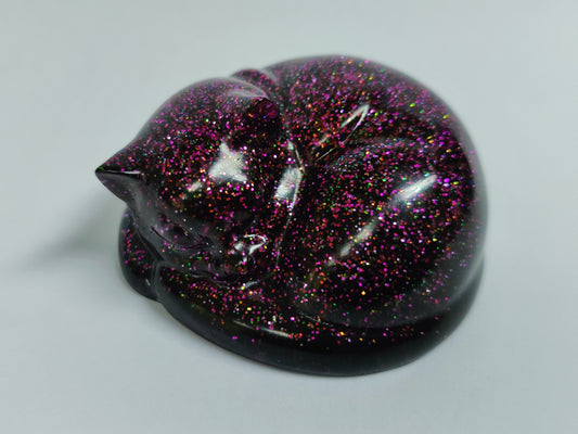 Ikiunta Uinuva kissapatsas, musta ja violetti